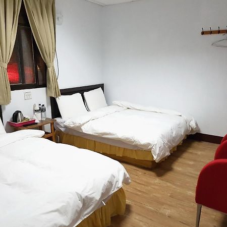 拉拉山周家渡假旅館 Hualing Luaran gambar